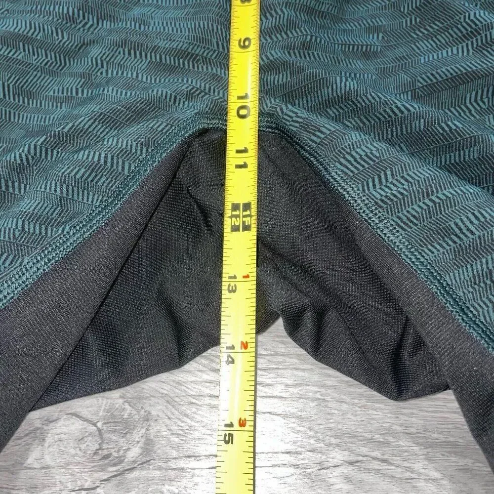 Lululemon T.H.E. Short Mens Small Luxtreme Liner 9